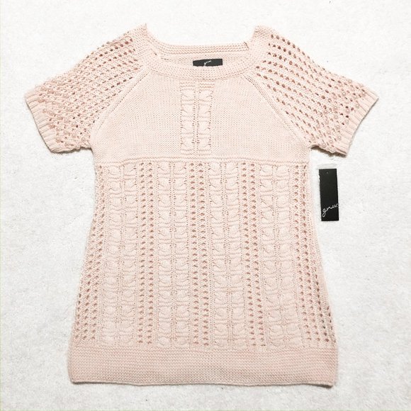 GNW Sweaters - NWT Short Sleeve Knit Sweater